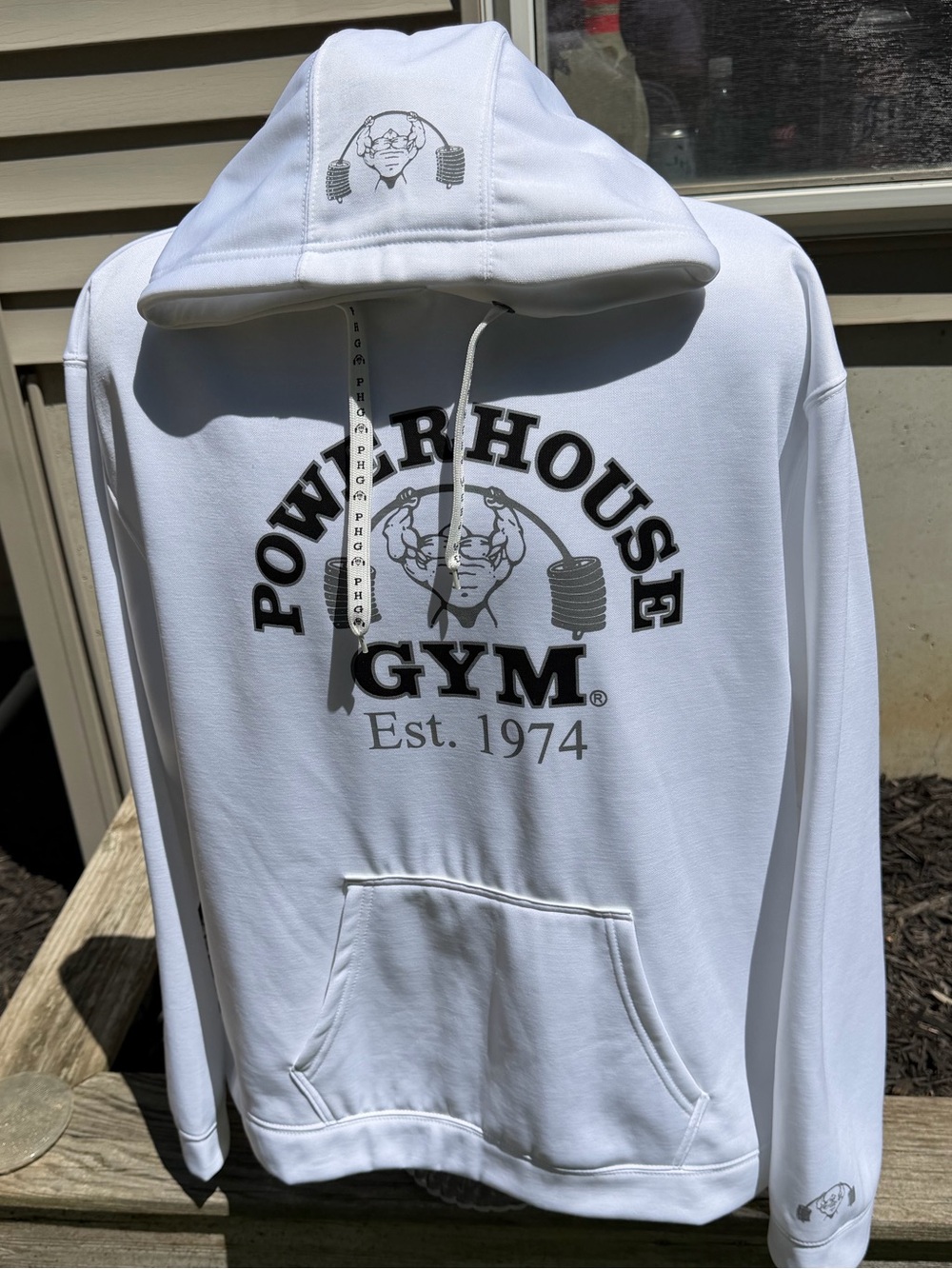 New perfect *Powerhouse Gym* soft white athletic workout hoodie sweatshirt - L